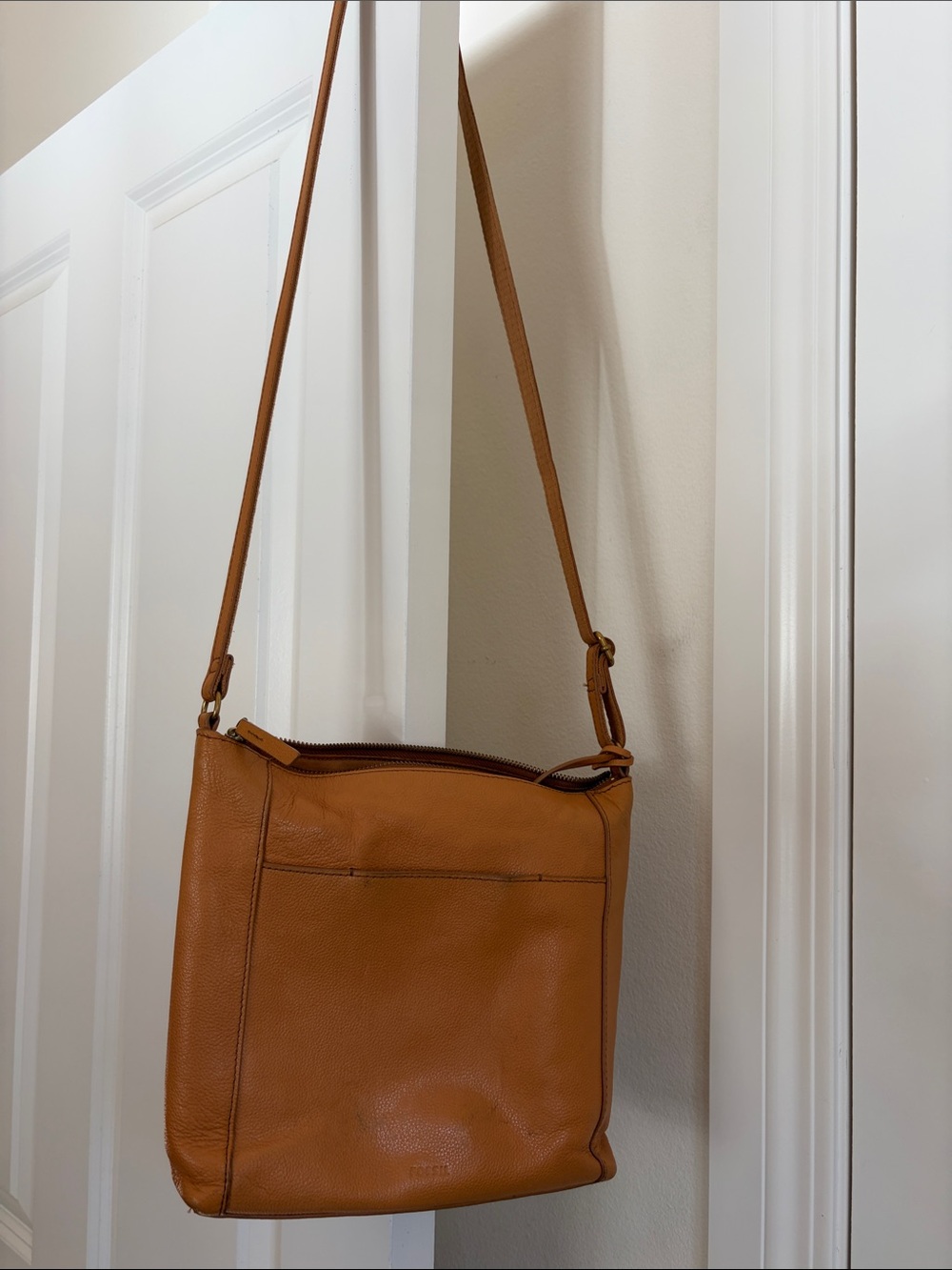 Fossil Women's Leather Crossbody Bag in Cognac Brown